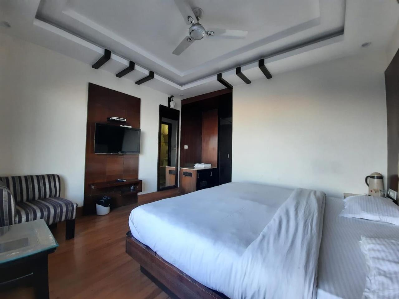 Basera Hotel Mussoorie Dış mekan fotoğraf