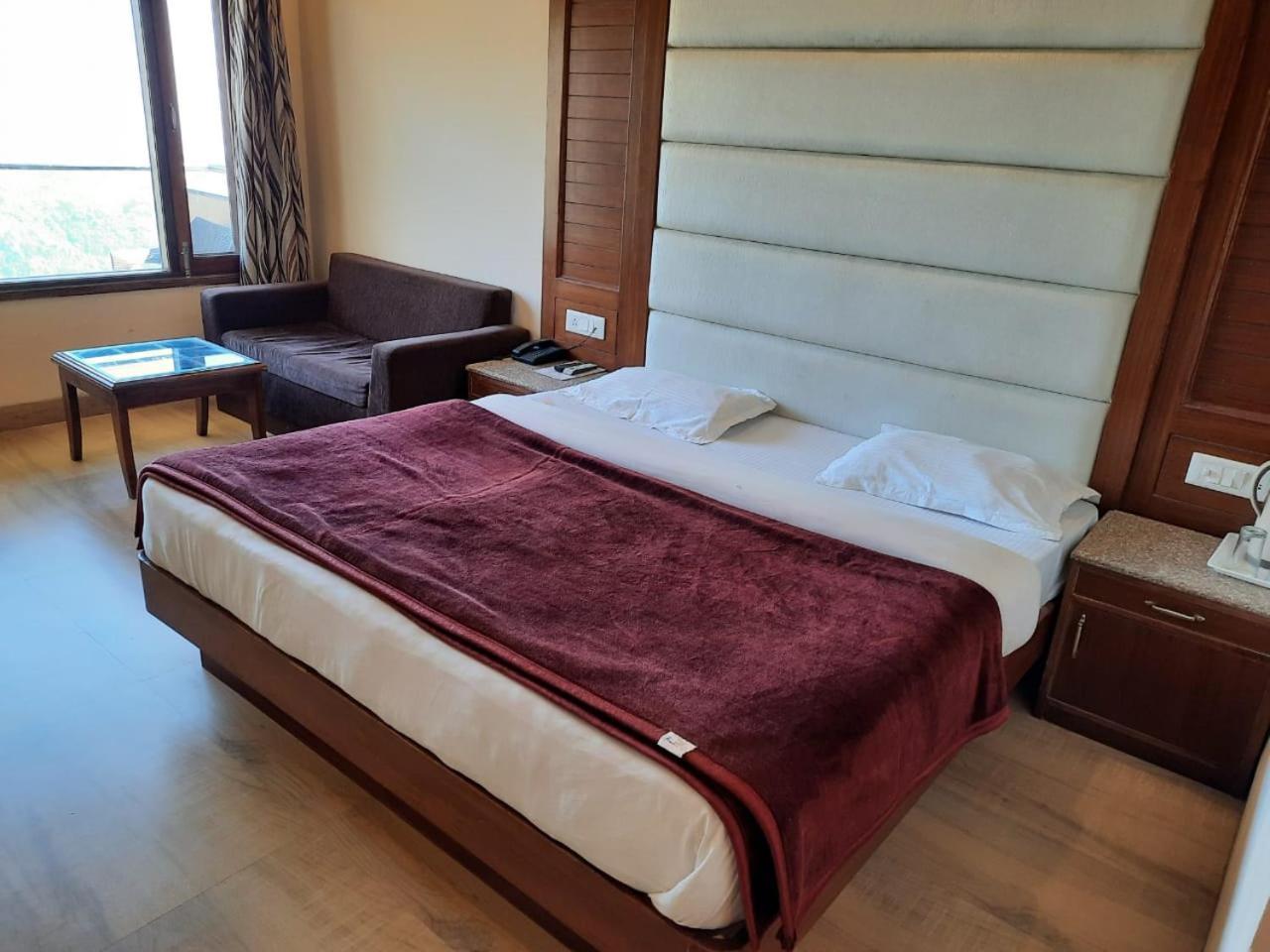 Basera Hotel Mussoorie Dış mekan fotoğraf